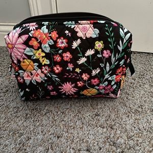 Vera Bradley makeup bag